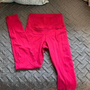 Ethos leggings. Pockets!